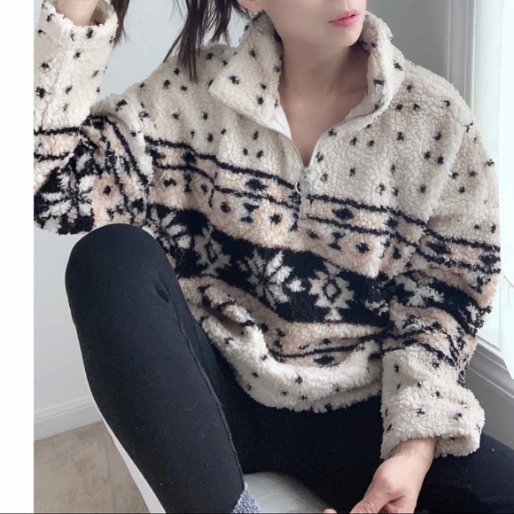 COZY NORDIC SHERPA HALF ZIP SWEATER - Picture 5 of 10